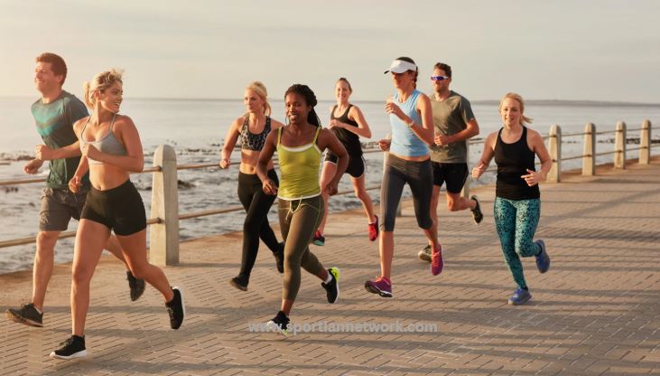 What Ultra Marathon Runners Eat During 100 Mile Races
